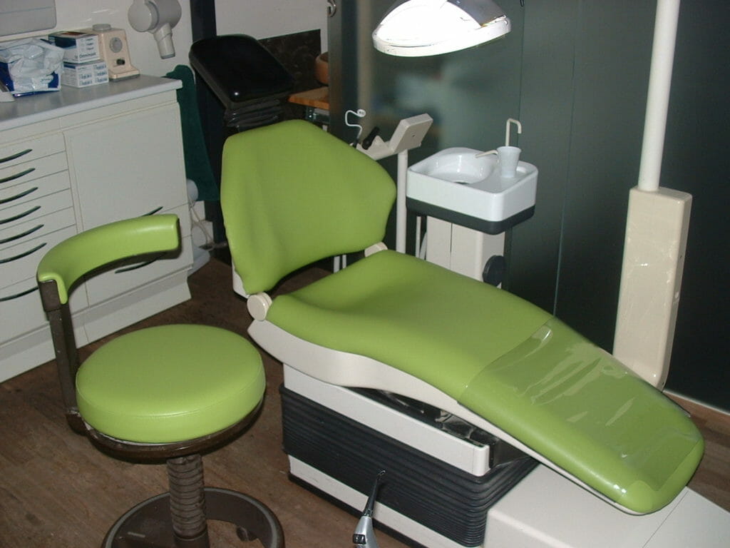 Réparation de mobilier médical