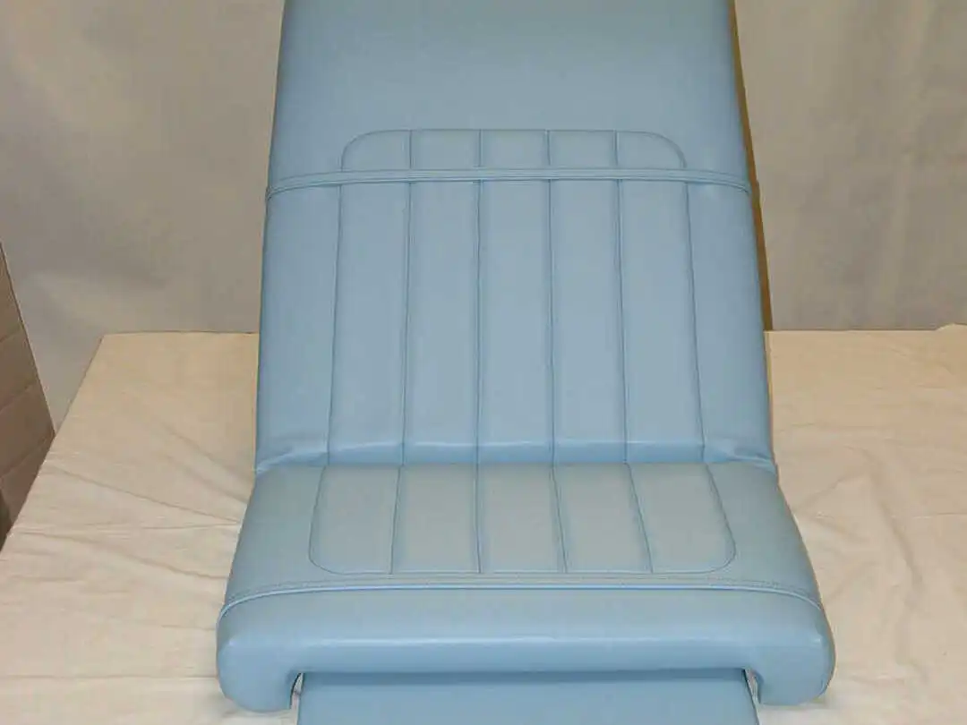 Garnissage de table de soin